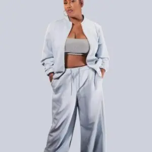 Ensemble jogging gris clair en tissu matelassé